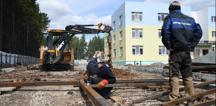 Фотоэкскурсия по строящемуся детскому саду в Ревде на улице Мичурина