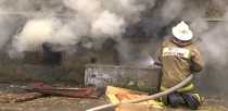 Пожарные Ревды ликвидировали возгорание в подвале многоквартирного дома