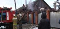 В Ревде из-за короткого замыкания электропроводки загорелся дом 