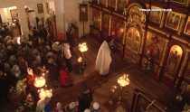Сотни жителей Ревды встретили Рождество в храме Архистратига Михаила