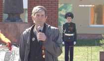 Ветеран Войны Александр Бизяев поздравил жителей поселка Кирзавода с Днем Победы
