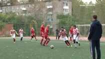 Женская сборная Ревды по футболу на втором месте в областном Первенстве