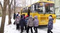 Школа № 1 Ревды купила новый автобус