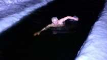 «Айсберг» проплыл 525 метров в память о Мякутине