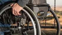Суд вынес приговор девушке, продавшей одну инвалидную коляску двум покупателям