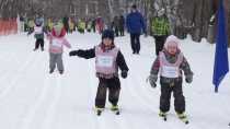 Лыжные соревнования среди детских садов в парке Победы. Фоторепортаж