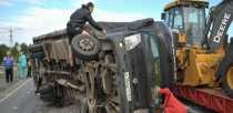 ДТП на 319 км трассы Пермь Екатеринбург отказали тормоза у грузовика 