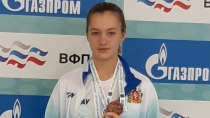 Ай да Даша! Спортсменка из Ревды завоевала семь медалей на Первенстве УрФО по плаванию