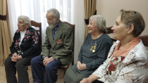Ветеранам Ревды начали вручать юбилейные медали к 75-летию Великой Победы