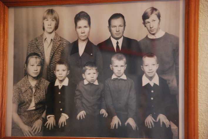 Большая семья Шумаковых. Фото из семейного архива.