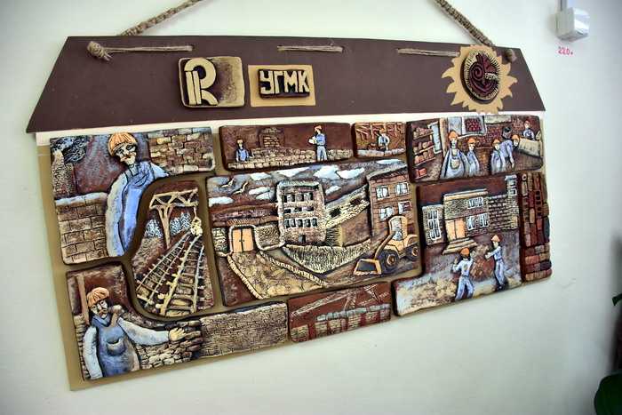 Глиняное произведение искусства для Ревдинского кирпичного завода. 
