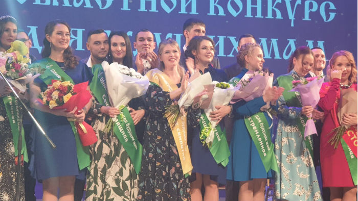 Все финалисты областного конкурса будущих мам. Фото предоставлено Яной Станкевич