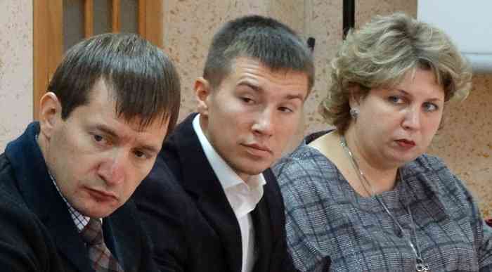 Члены Общественной палаты Сергей Тугучев, Евгений Мамро и Олеся Кетова.