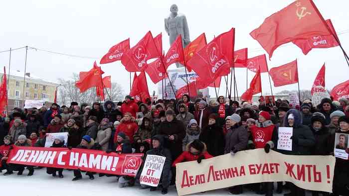 А в конце все сфотографировались...