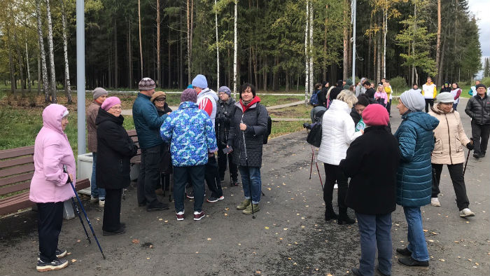 Народу на мастер-класс собралось причиной. В основном, пенсионеры. Фото Татьяны Кирсановой